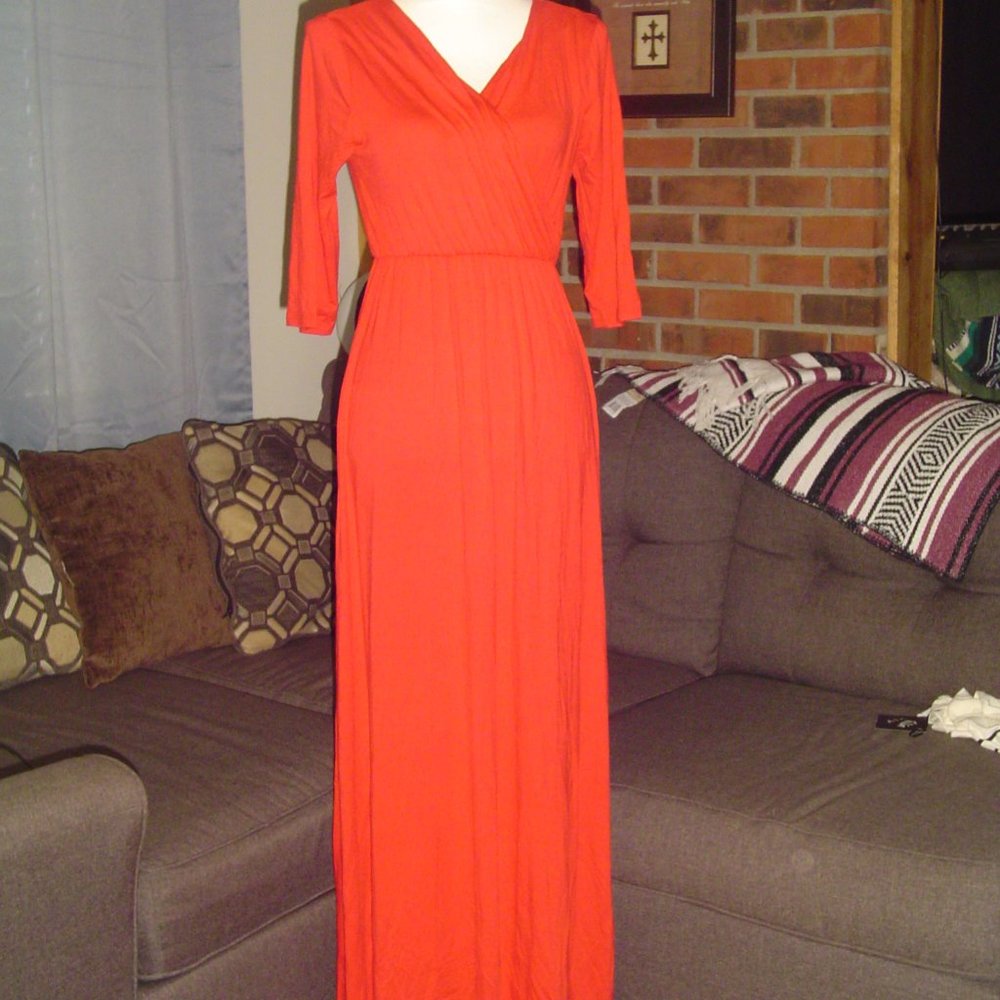Red Bella Flore 3/4 Sleeve Surplice Maxi Dress
